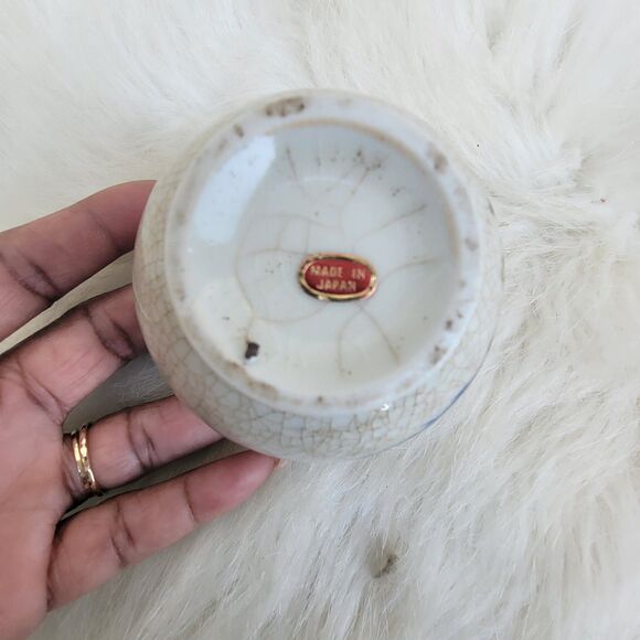 vintage Japanese porcelain miniature crackle vase bird floral print 3 Inch - Picture 4 of 4